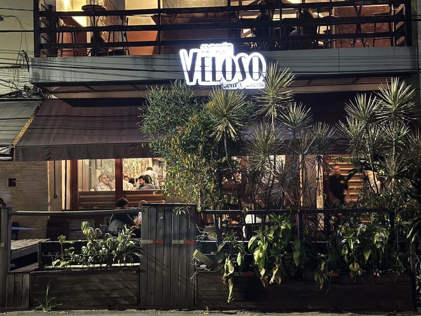 Veloso Bar Logo